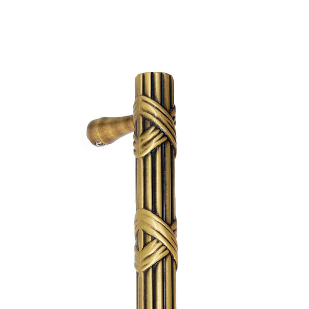 Ozark Door Pull - 1" Solid Round Ribbon And Reed Grip And Tapered Mounts In Brass